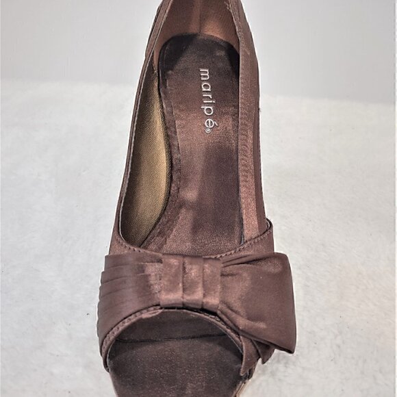 Maripe "Jezebel" Brown Pleated Fabric Heels w/ Bow-Bridal / Formal - Size 6.5 - Picture 3 of 14